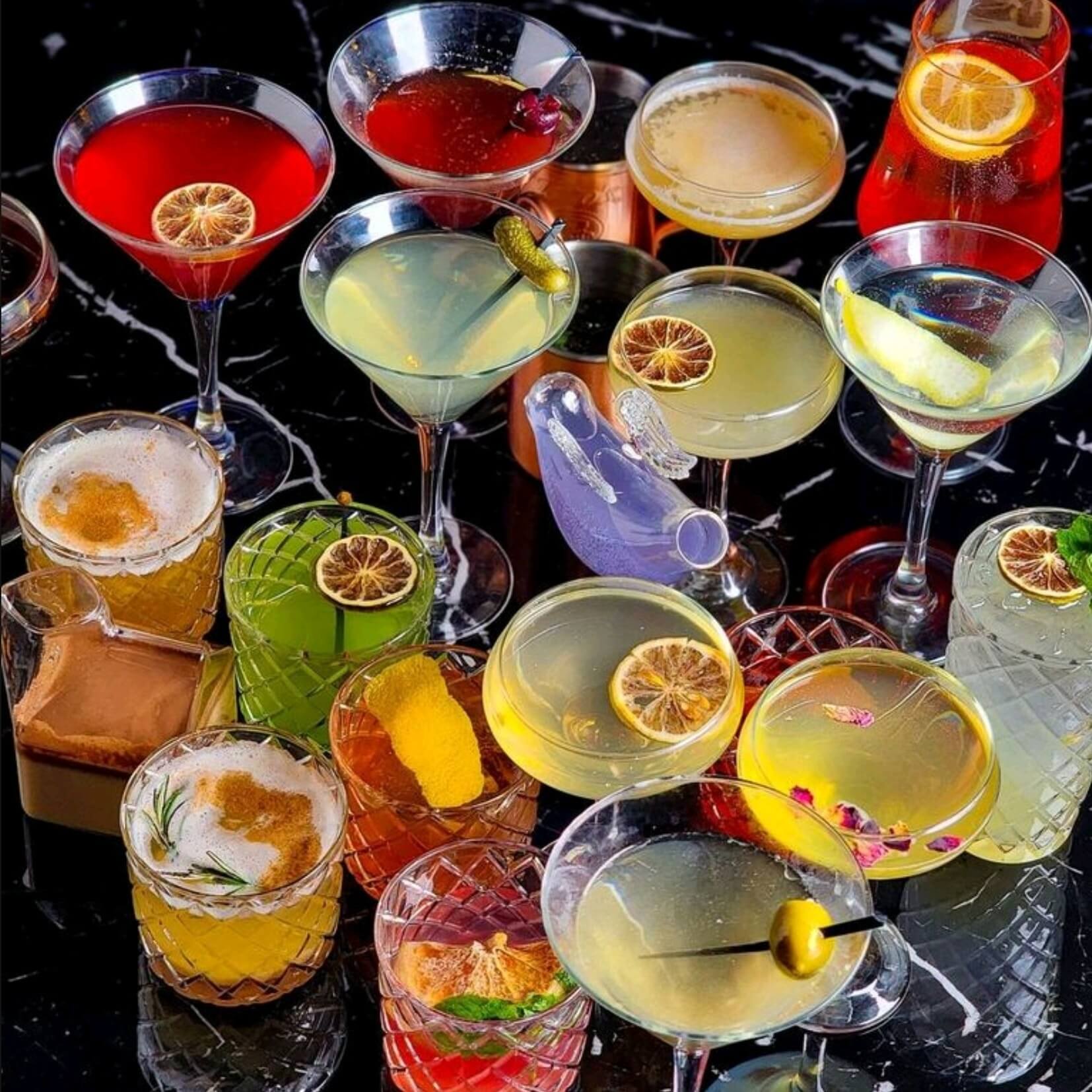 Where to Drink: S Bar Review - The Luxury Lowdown